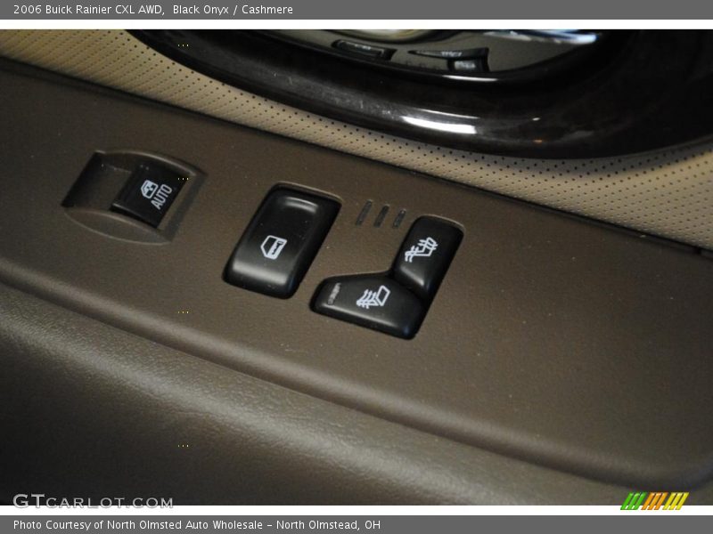 Black Onyx / Cashmere 2006 Buick Rainier CXL AWD