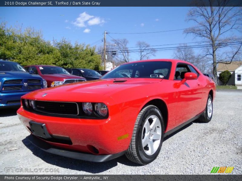 TorRed / Dark Slate Gray 2010 Dodge Challenger SE