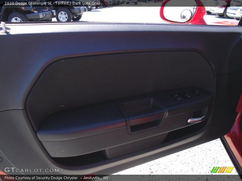 TorRed / Dark Slate Gray 2010 Dodge Challenger SE
