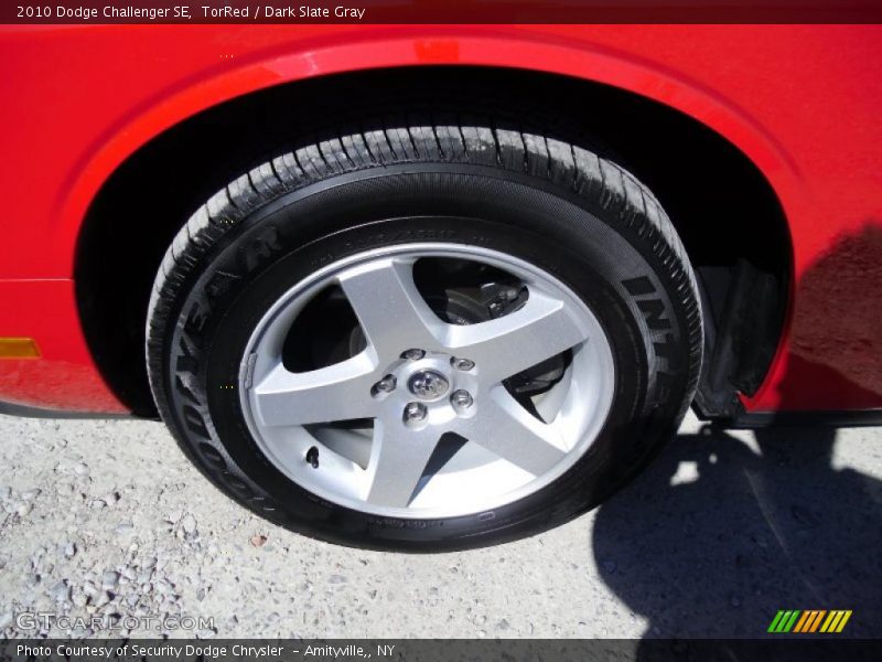 TorRed / Dark Slate Gray 2010 Dodge Challenger SE