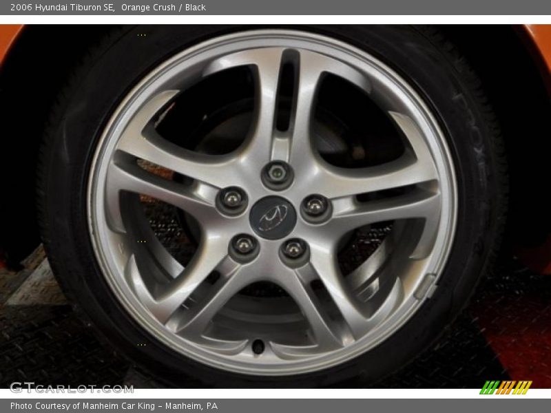 Orange Crush / Black 2006 Hyundai Tiburon SE