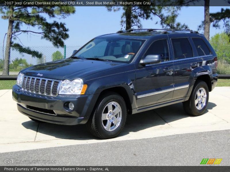 Front 3/4 View of 2007 Grand Cherokee Overland CRD 4x4