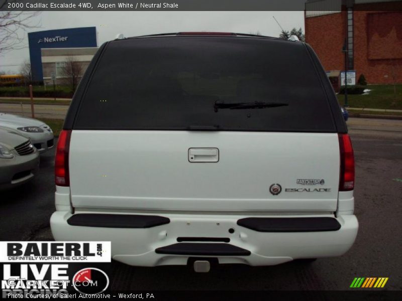 Aspen White / Neutral Shale 2000 Cadillac Escalade 4WD