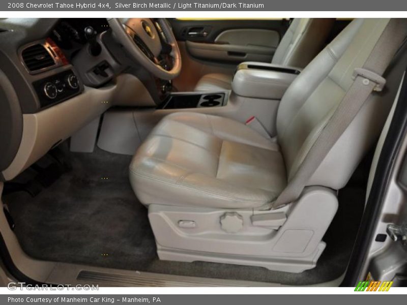 Silver Birch Metallic / Light Titanium/Dark Titanium 2008 Chevrolet Tahoe Hybrid 4x4