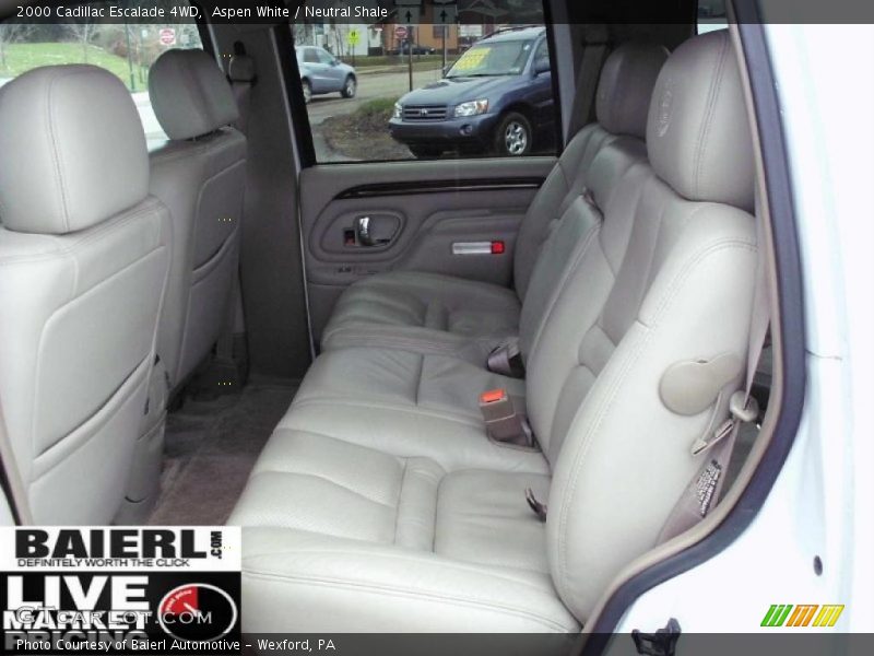 Aspen White / Neutral Shale 2000 Cadillac Escalade 4WD