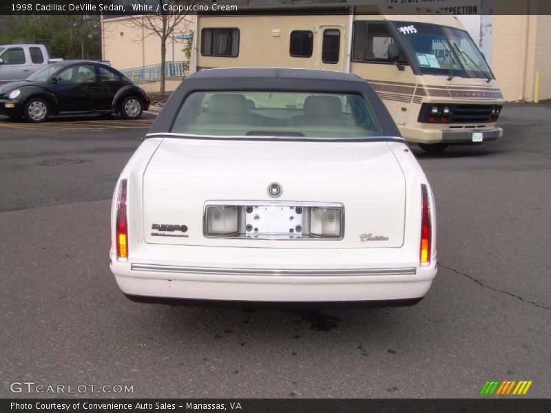 White / Cappuccino Cream 1998 Cadillac DeVille Sedan