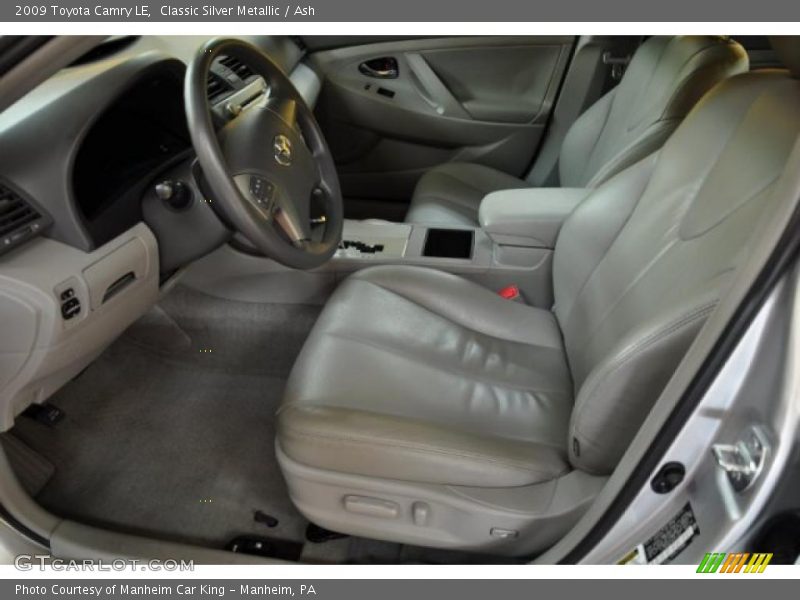 Classic Silver Metallic / Ash 2009 Toyota Camry LE