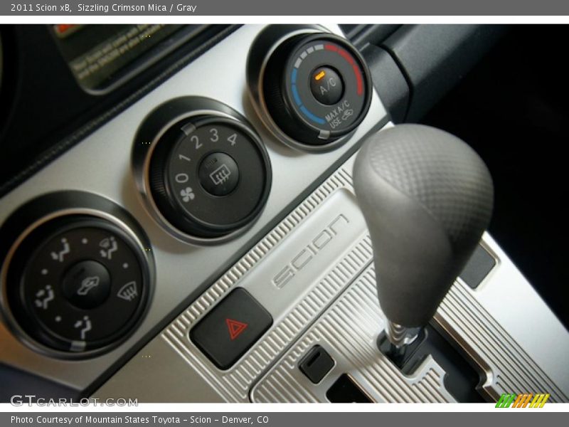 Sizzling Crimson Mica / Gray 2011 Scion xB