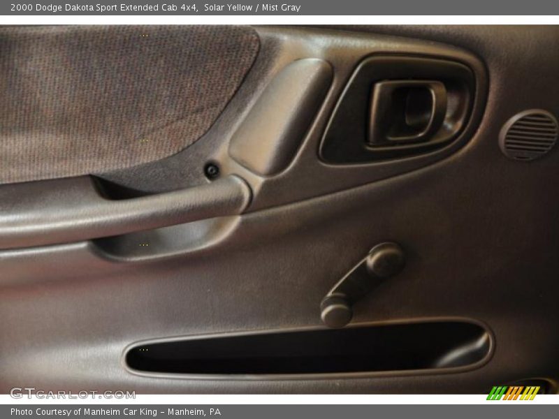 Solar Yellow / Mist Gray 2000 Dodge Dakota Sport Extended Cab 4x4