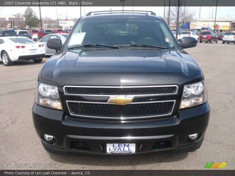 Black / Ebony 2007 Chevrolet Avalanche LTZ 4WD