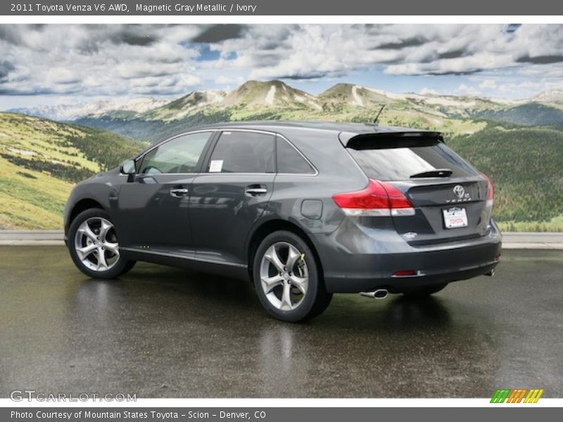 Magnetic Gray Metallic / Ivory 2011 Toyota Venza V6 AWD