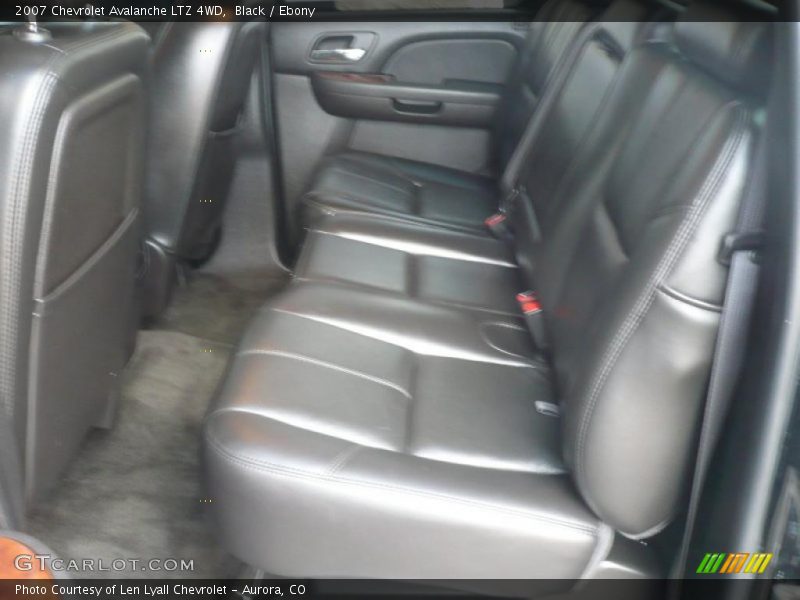 Black / Ebony 2007 Chevrolet Avalanche LTZ 4WD