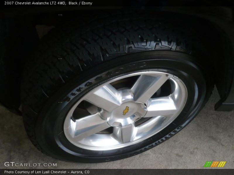 Black / Ebony 2007 Chevrolet Avalanche LTZ 4WD