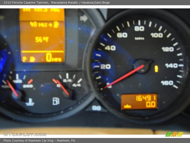 Macadamia Metallic / Havanna/Sand Beige 2010 Porsche Cayenne Tiptronic