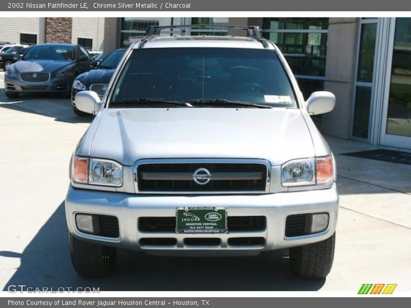 Chrome Silver Metallic / Charcoal 2002 Nissan Pathfinder LE