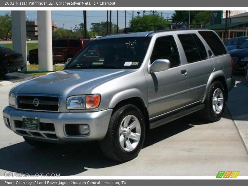 Chrome Silver Metallic / Charcoal 2002 Nissan Pathfinder LE