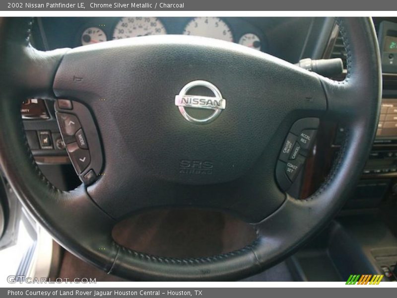 Chrome Silver Metallic / Charcoal 2002 Nissan Pathfinder LE
