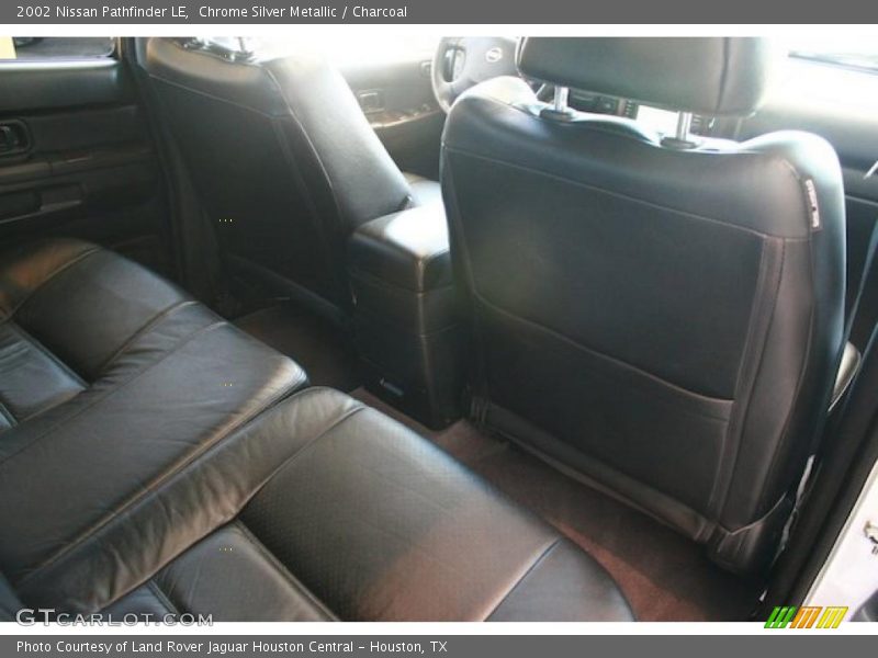 Chrome Silver Metallic / Charcoal 2002 Nissan Pathfinder LE