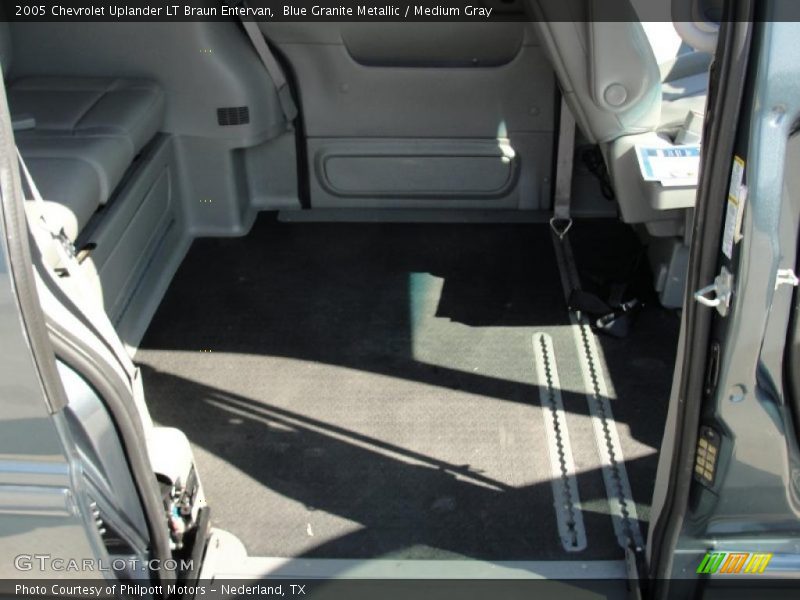  2005 Uplander LT Braun Entervan Medium Gray Interior