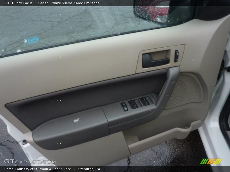 White Suede / Medium Stone 2011 Ford Focus SE Sedan