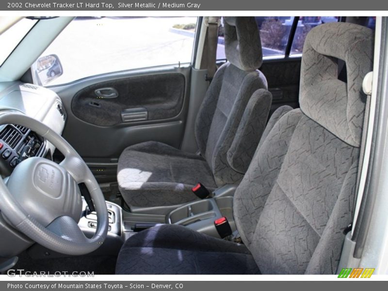 Silver Metallic / Medium Gray 2002 Chevrolet Tracker LT Hard Top