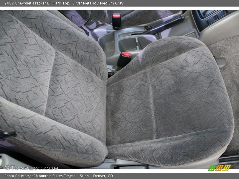 Silver Metallic / Medium Gray 2002 Chevrolet Tracker LT Hard Top