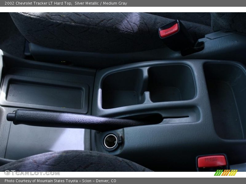 Silver Metallic / Medium Gray 2002 Chevrolet Tracker LT Hard Top