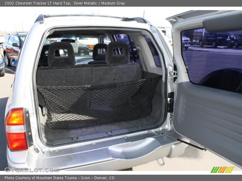 Silver Metallic / Medium Gray 2002 Chevrolet Tracker LT Hard Top