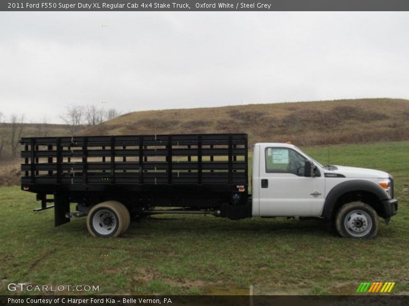  2011 F550 Super Duty XL Regular Cab 4x4 Stake Truck Oxford White
