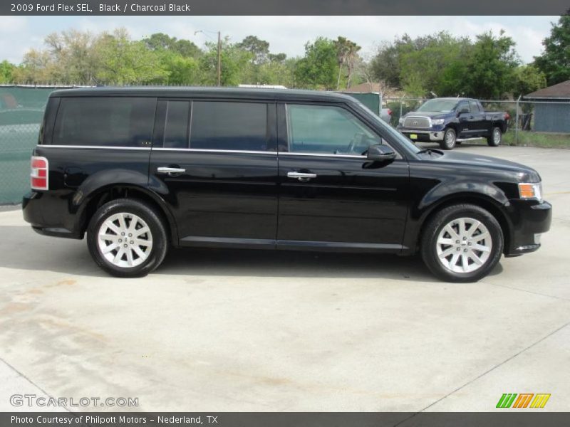 Black / Charcoal Black 2009 Ford Flex SEL