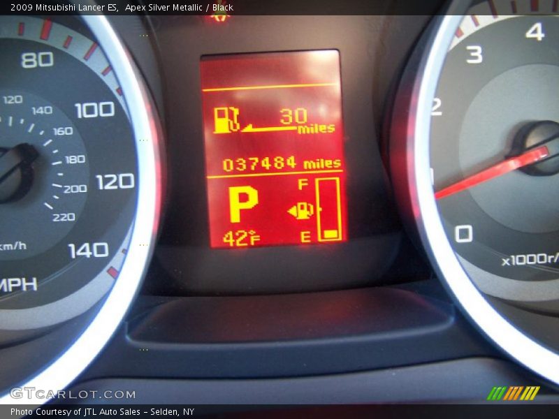 Apex Silver Metallic / Black 2009 Mitsubishi Lancer ES