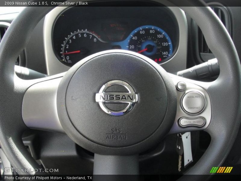 Chrome Silver / Black 2009 Nissan Cube 1.8 S