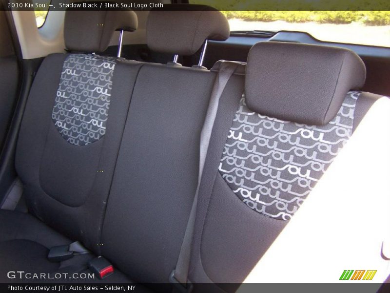 Shadow Black / Black Soul Logo Cloth 2010 Kia Soul +