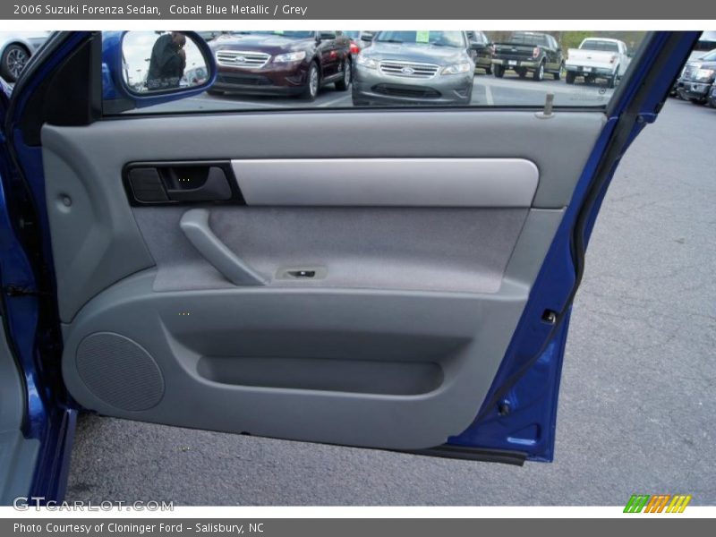 Cobalt Blue Metallic / Grey 2006 Suzuki Forenza Sedan