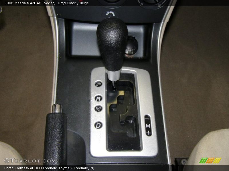 Onyx Black / Beige 2006 Mazda MAZDA6 i Sedan