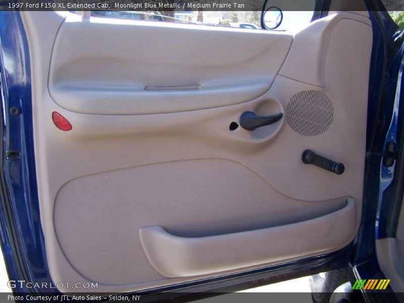 Door Panel of 1997 F150 XL Extended Cab