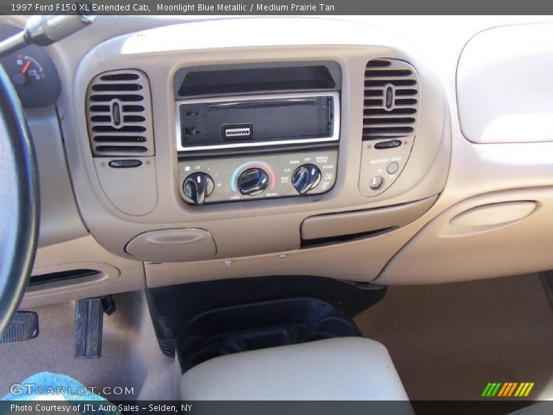 Moonlight Blue Metallic / Medium Prairie Tan 1997 Ford F150 XL Extended Cab
