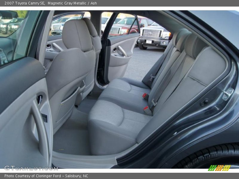 Magnetic Gray Metallic / Ash 2007 Toyota Camry SE
