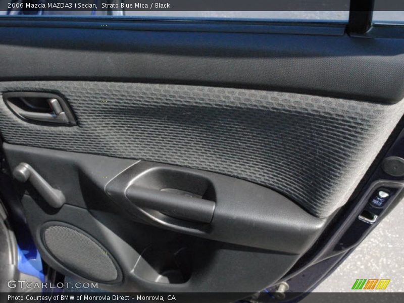 Strato Blue Mica / Black 2006 Mazda MAZDA3 i Sedan