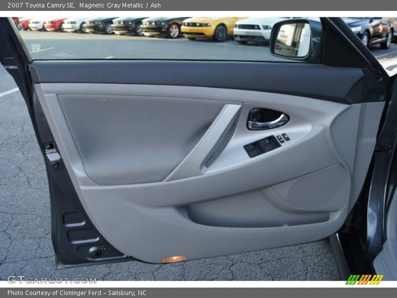 Magnetic Gray Metallic / Ash 2007 Toyota Camry SE