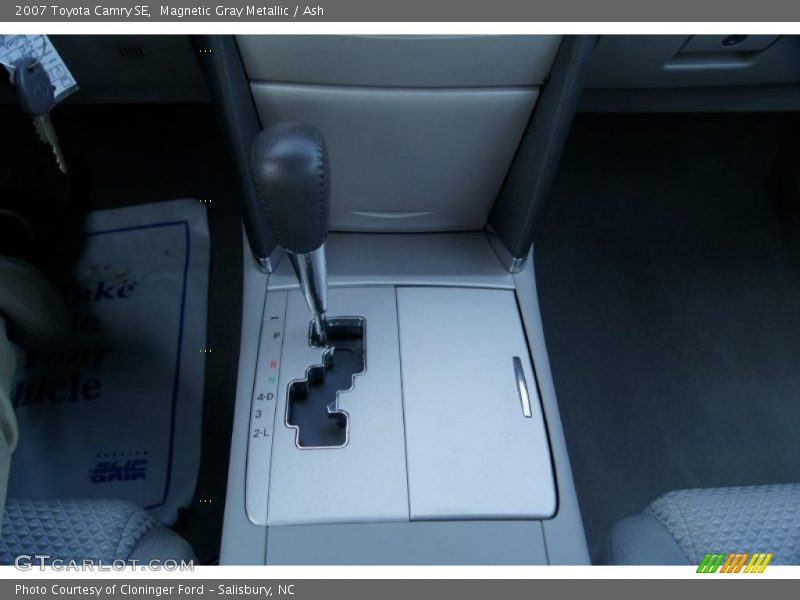 Magnetic Gray Metallic / Ash 2007 Toyota Camry SE