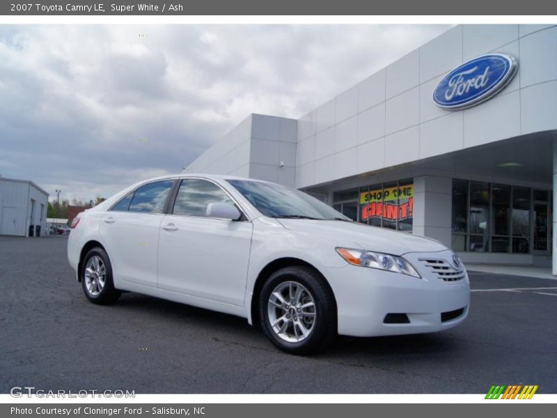 Super White / Ash 2007 Toyota Camry LE
