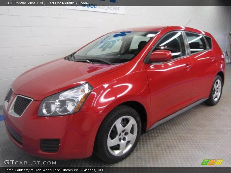 Red Hot Metallic / Ebony 2010 Pontiac Vibe 1.8L