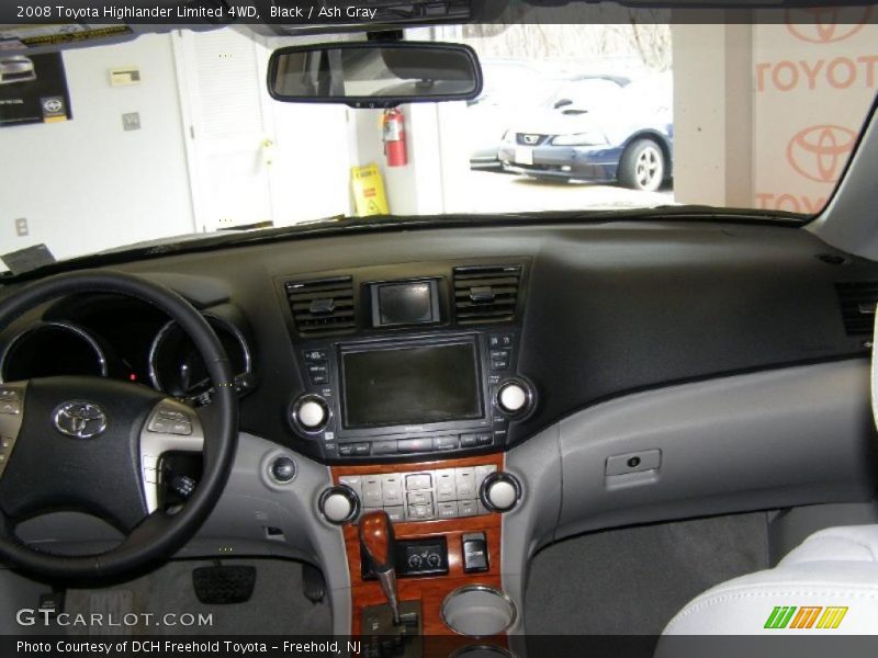 Black / Ash Gray 2008 Toyota Highlander Limited 4WD