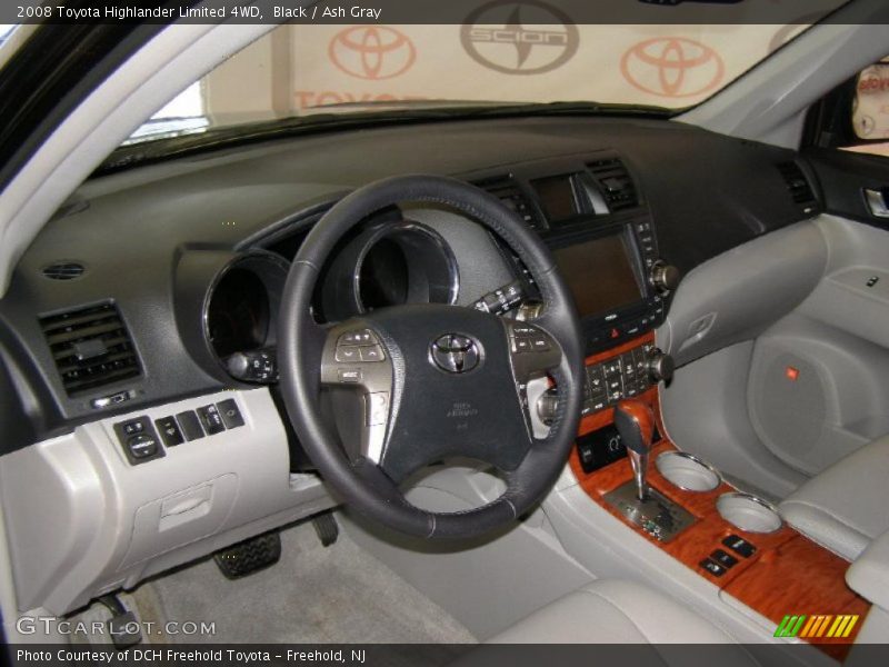 Black / Ash Gray 2008 Toyota Highlander Limited 4WD