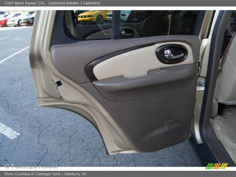 Cashmere Metallic / Cashmere 2007 Buick Rainier CXL