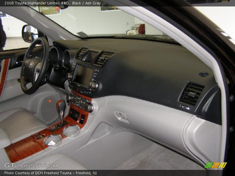 Black / Ash Gray 2008 Toyota Highlander Limited 4WD