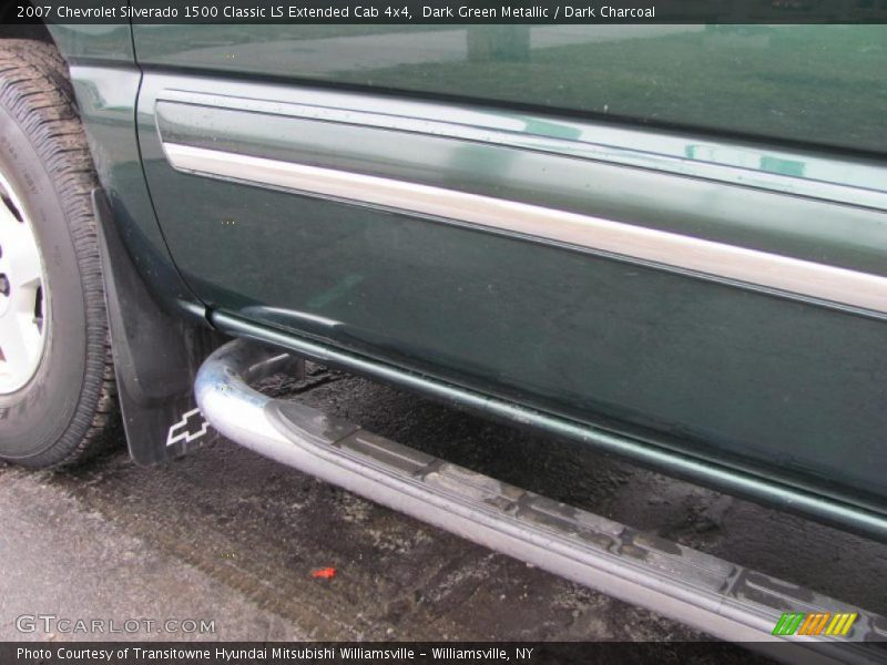 Dark Green Metallic / Dark Charcoal 2007 Chevrolet Silverado 1500 Classic LS Extended Cab 4x4