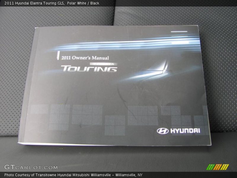 Polar White / Black 2011 Hyundai Elantra Touring GLS