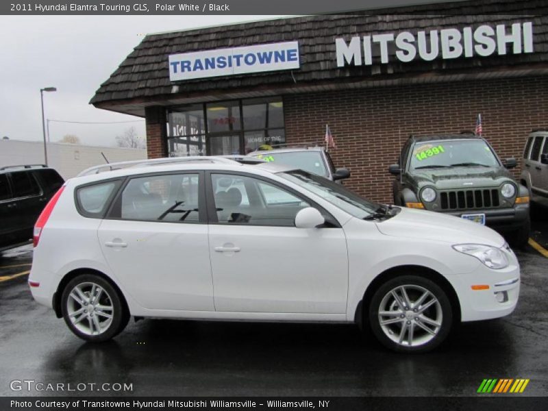 Polar White / Black 2011 Hyundai Elantra Touring GLS